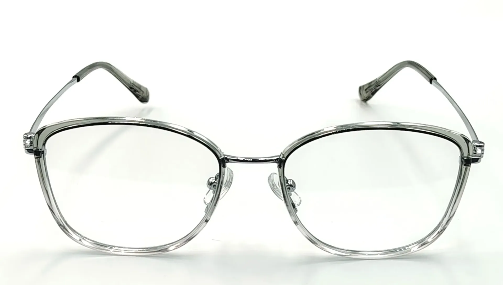 IQ-41082 / نظارات طبية كاملة بلاستيكية - نساء