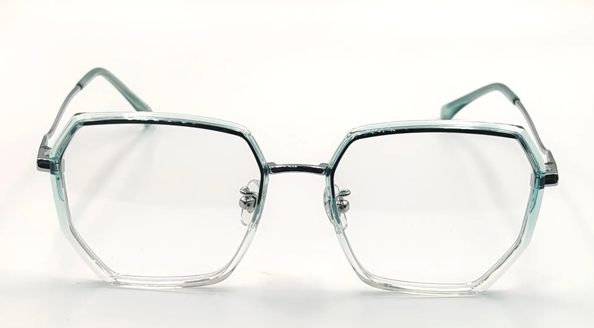 IQ-48017 / نظارات طبية كاملة بلاستيكية - نساء