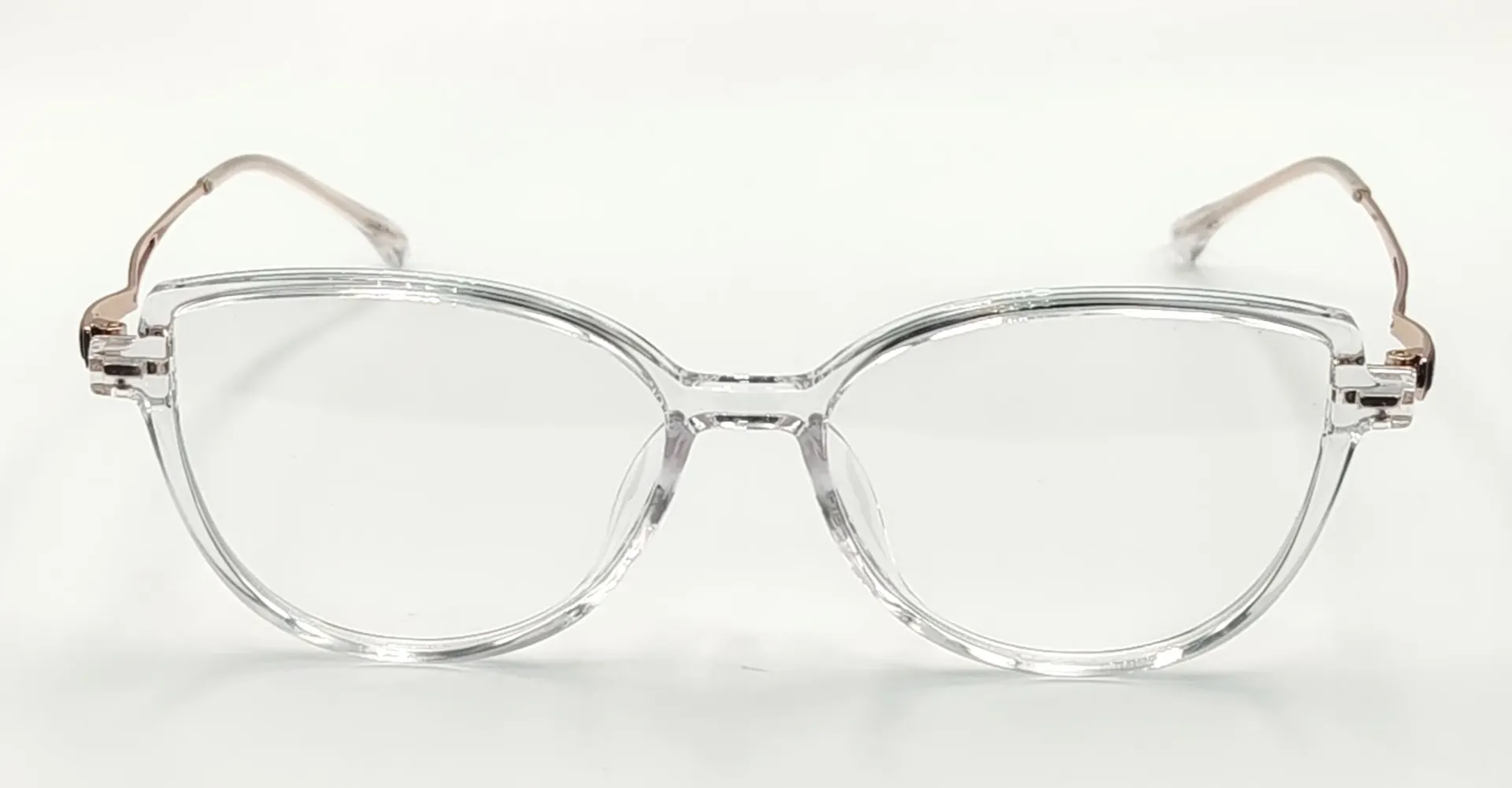 IQ-51006 / نظارات طبية كاملة بلاستيكية - نساء
