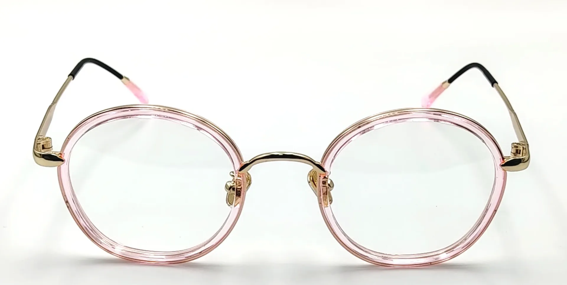 IQ-60103 / نظارات طبية كاملة بلاستيكية للنساء