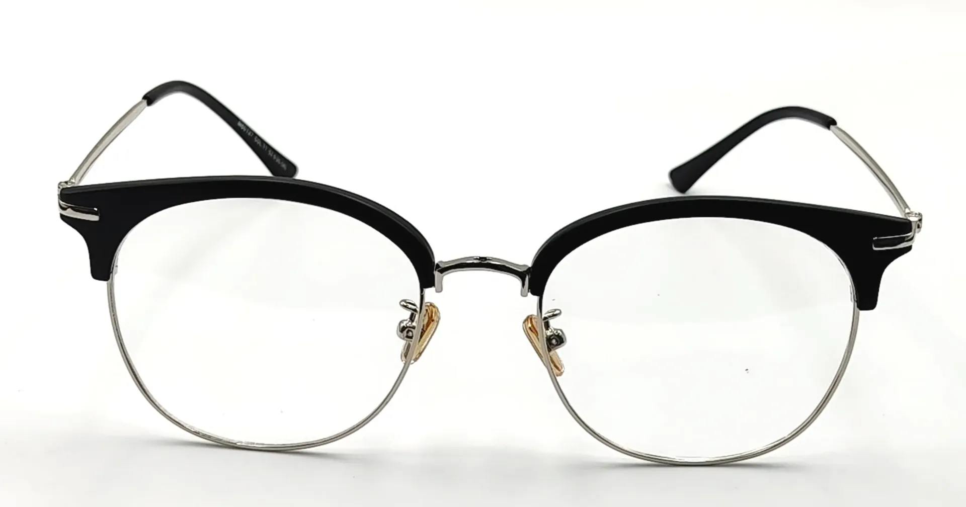 IQ-M60137 / نظارات طبية كاملة معدنية للنساء