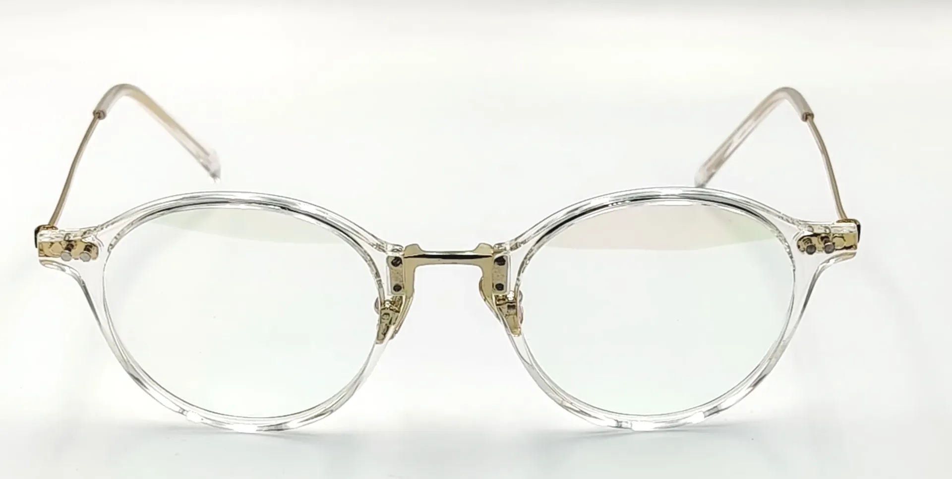 IQ-80015 / نظارات طبية كاملة بلاستيكية للنساء