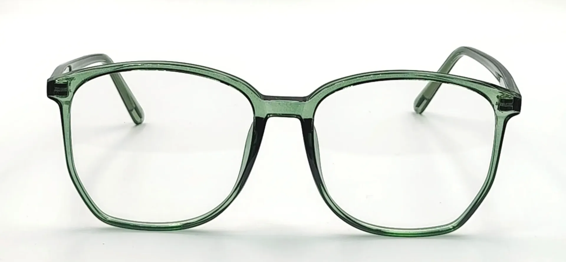 IQ-281-3 / نظارات طبية كاملة بلاستيك - نساء