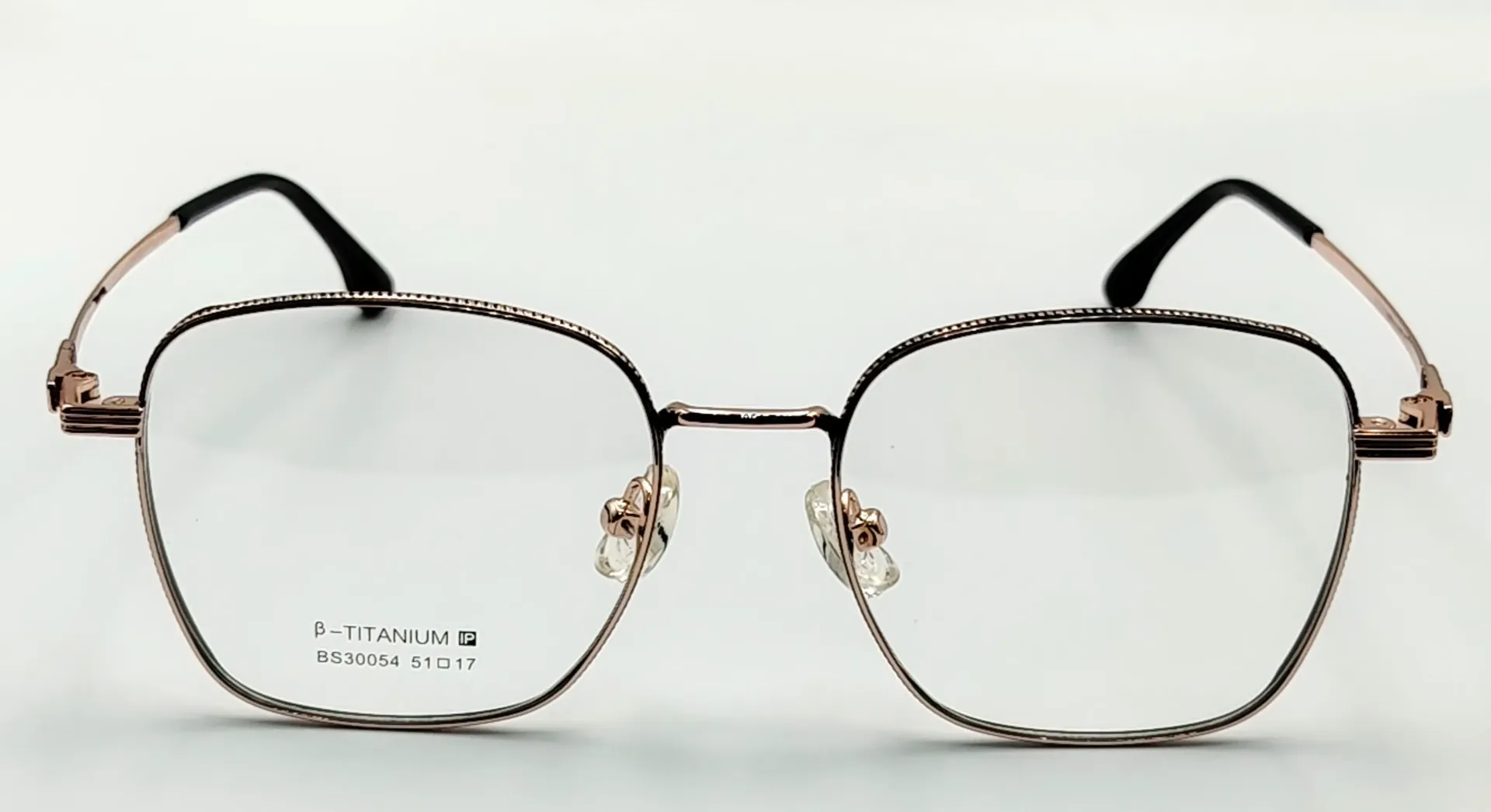 IQ-BS30054 / نظارات طبية كاملة معدن - نساء