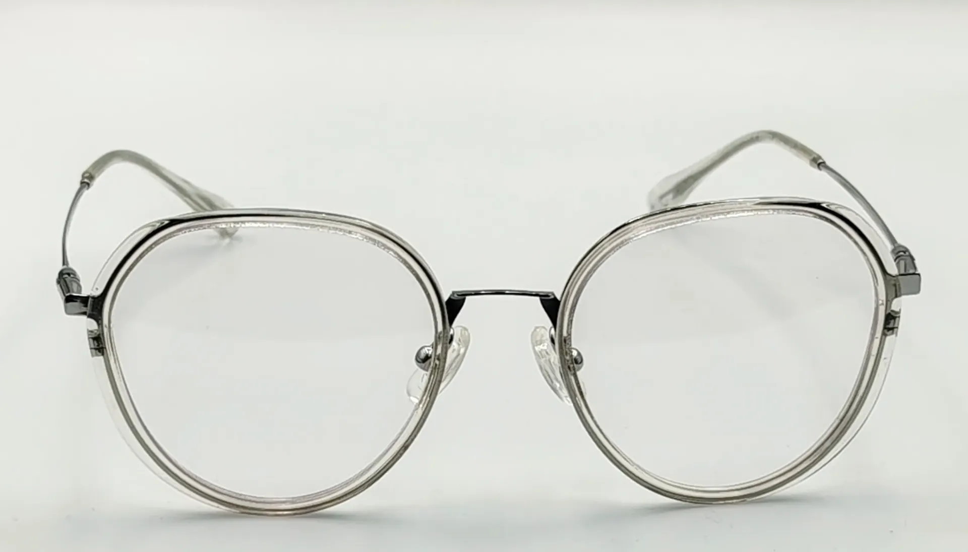 IQ-BS6097 / نظارات طبية كاملة معدن - نساء