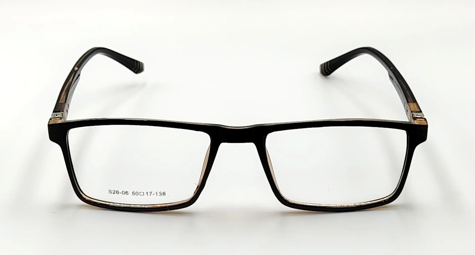 IQ-s26-06 / Optical-FULL-Plastic-MEN