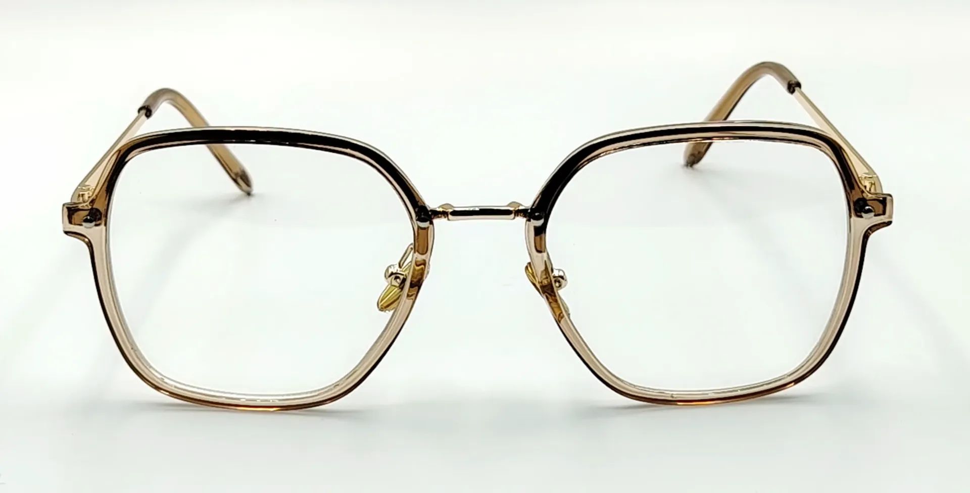 IQ-TR3119 / نظارات طبية كاملة من البلاستيك - نساء