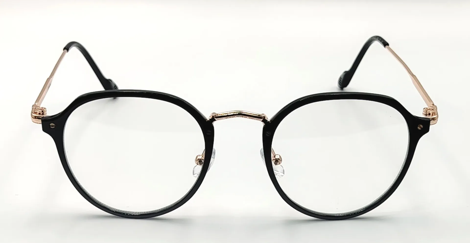 IQ-50106 / نظارات طبية كاملة من البلاستيك - نساء