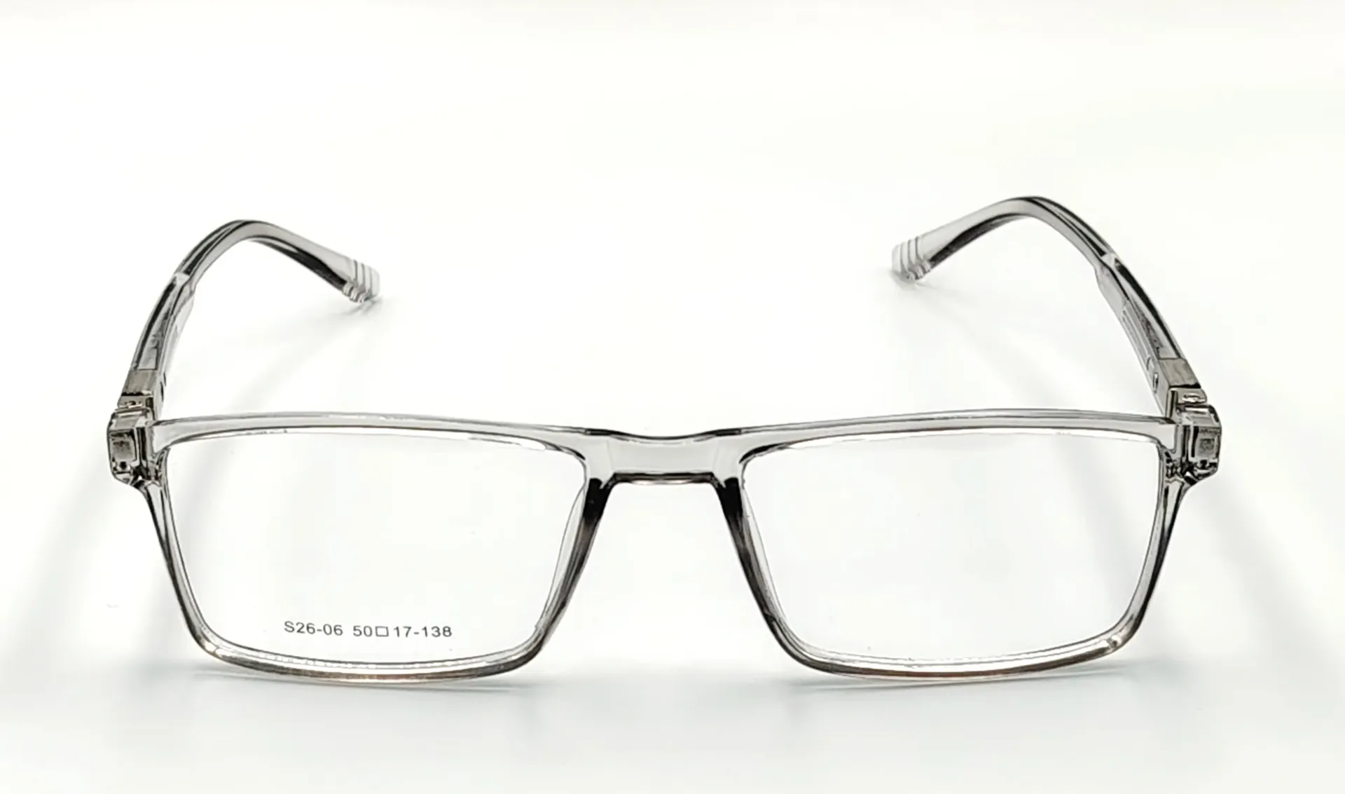 IQ-s26-06 / Optical-FULL-Plastic-MEN