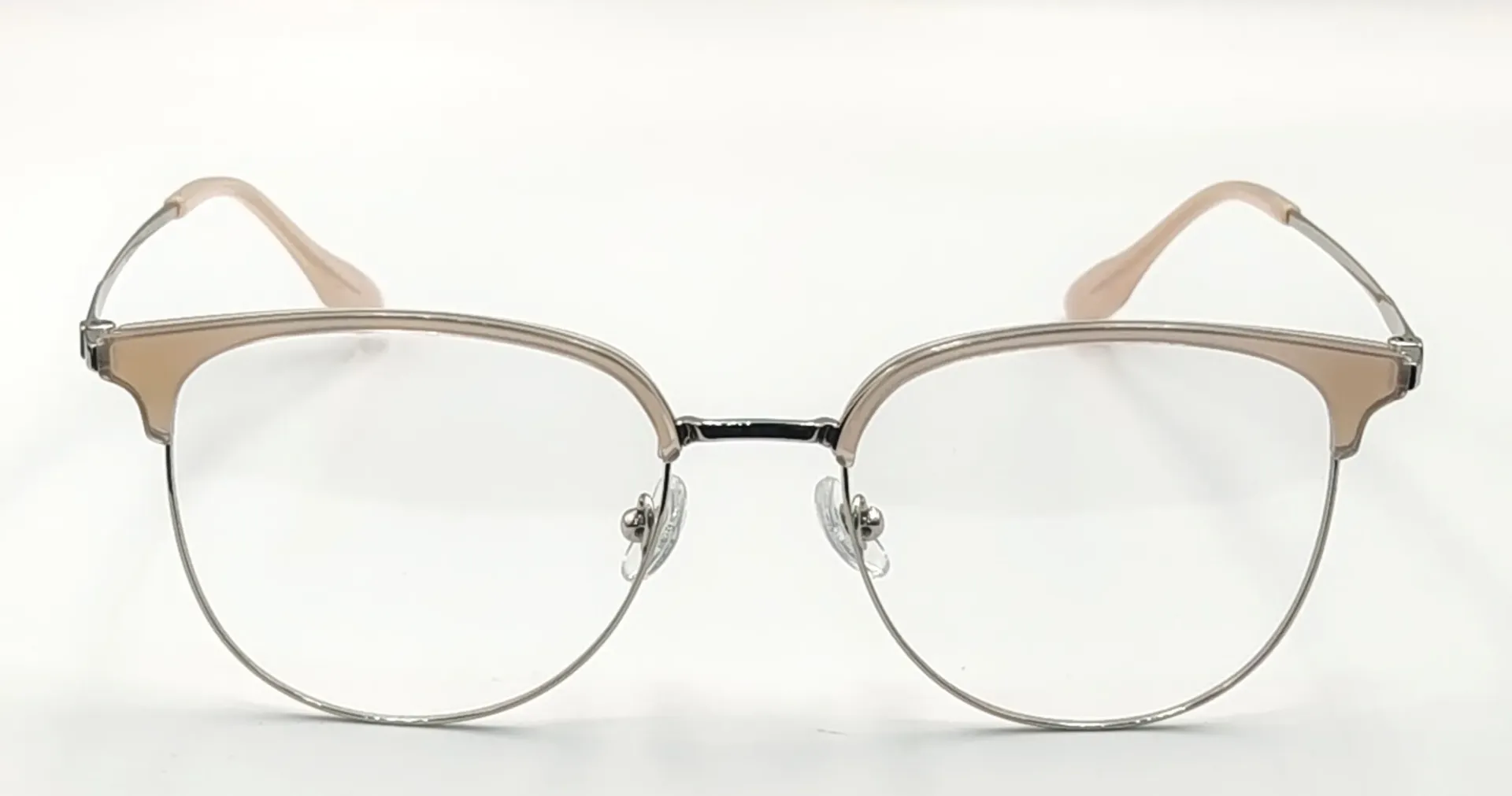 IQ-41052 / نظارات- طبية-معدنية-كاملة-للنساء