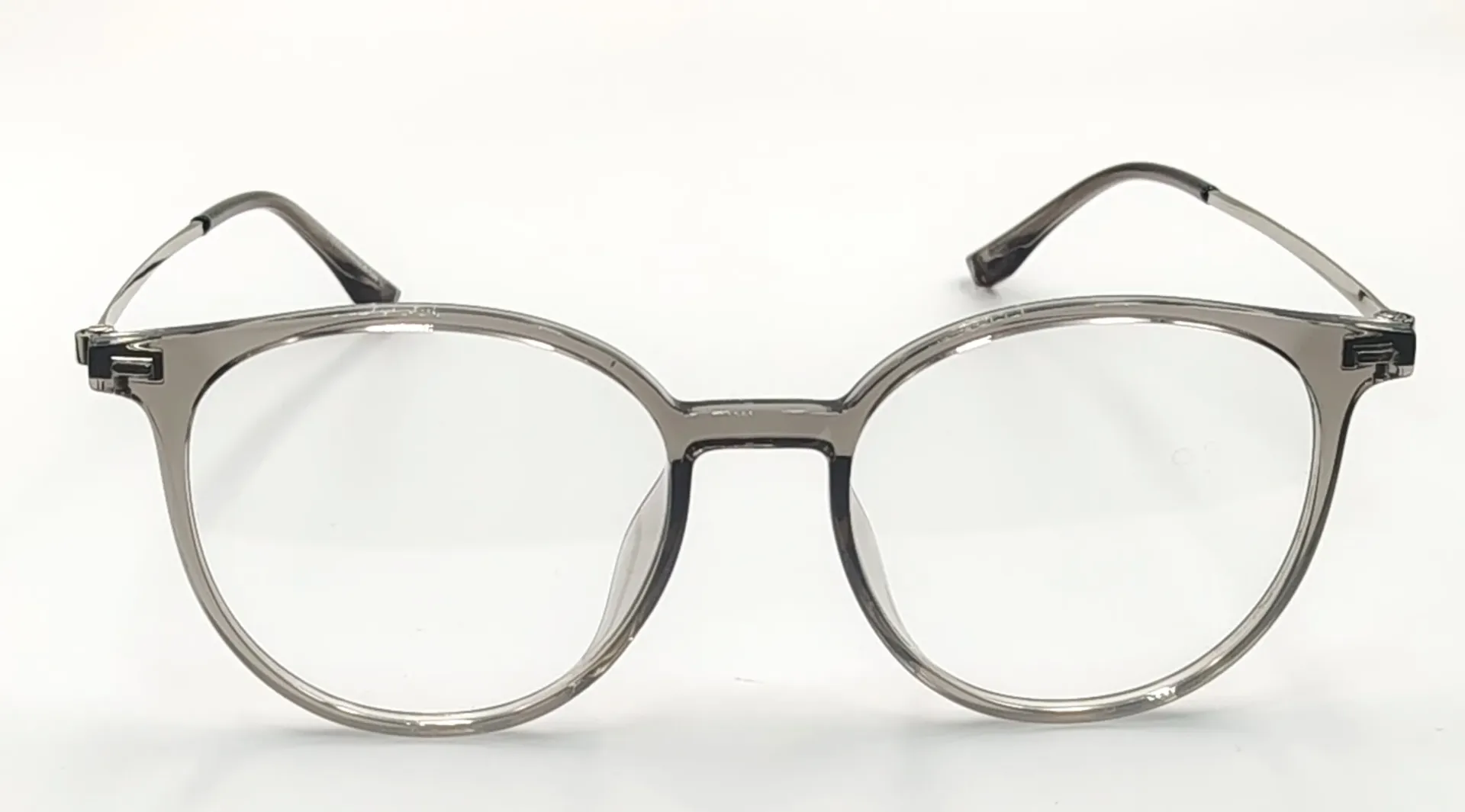 IQ-41054 / نظارات- طبية-بلاستيكية-كاملة-للنساء