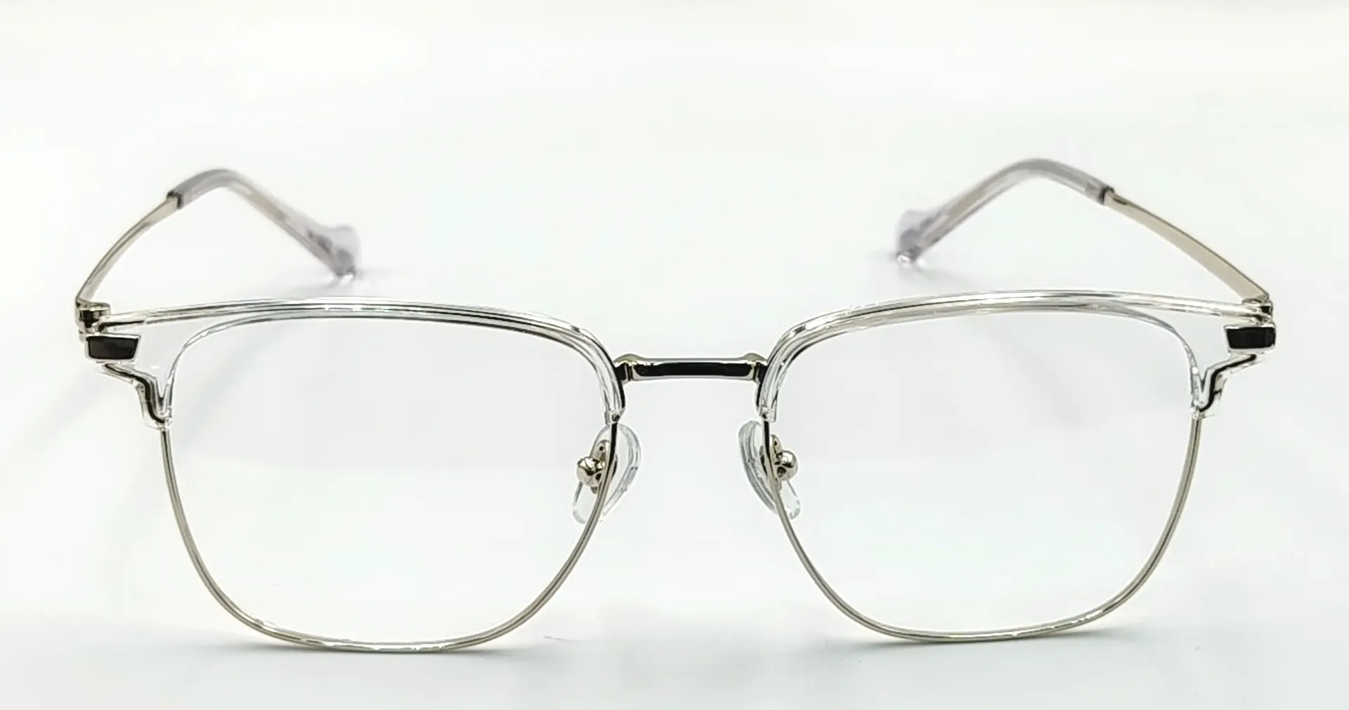 IQ-41060 / نظارات- طبية-معدنية-كاملة-للنساء