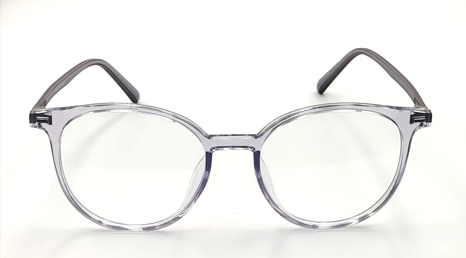 IQ-41064 / نظارات- طبية-بلاستيكية-كاملة-للنساء